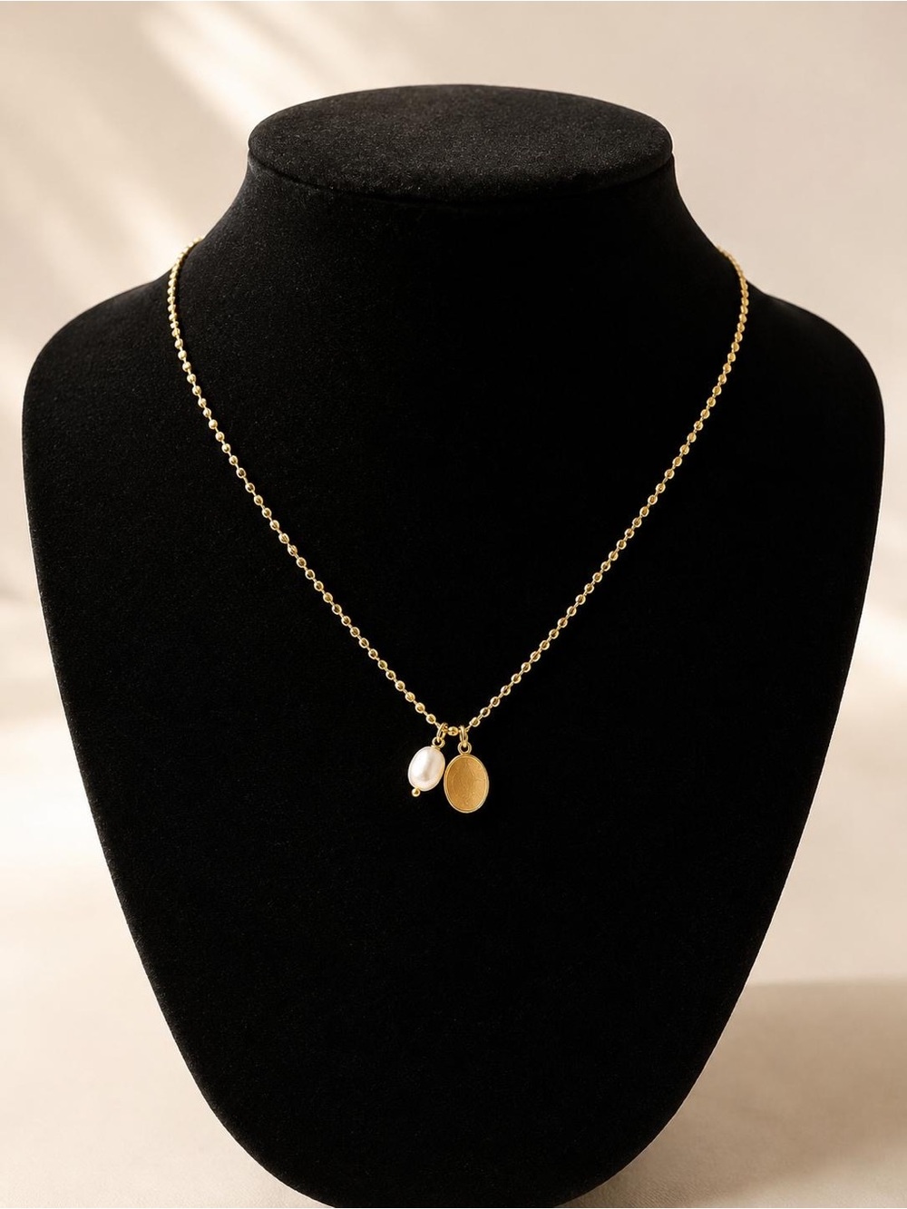 Gold Disc and Pearl Pendant Necklace - Women Jewelry
